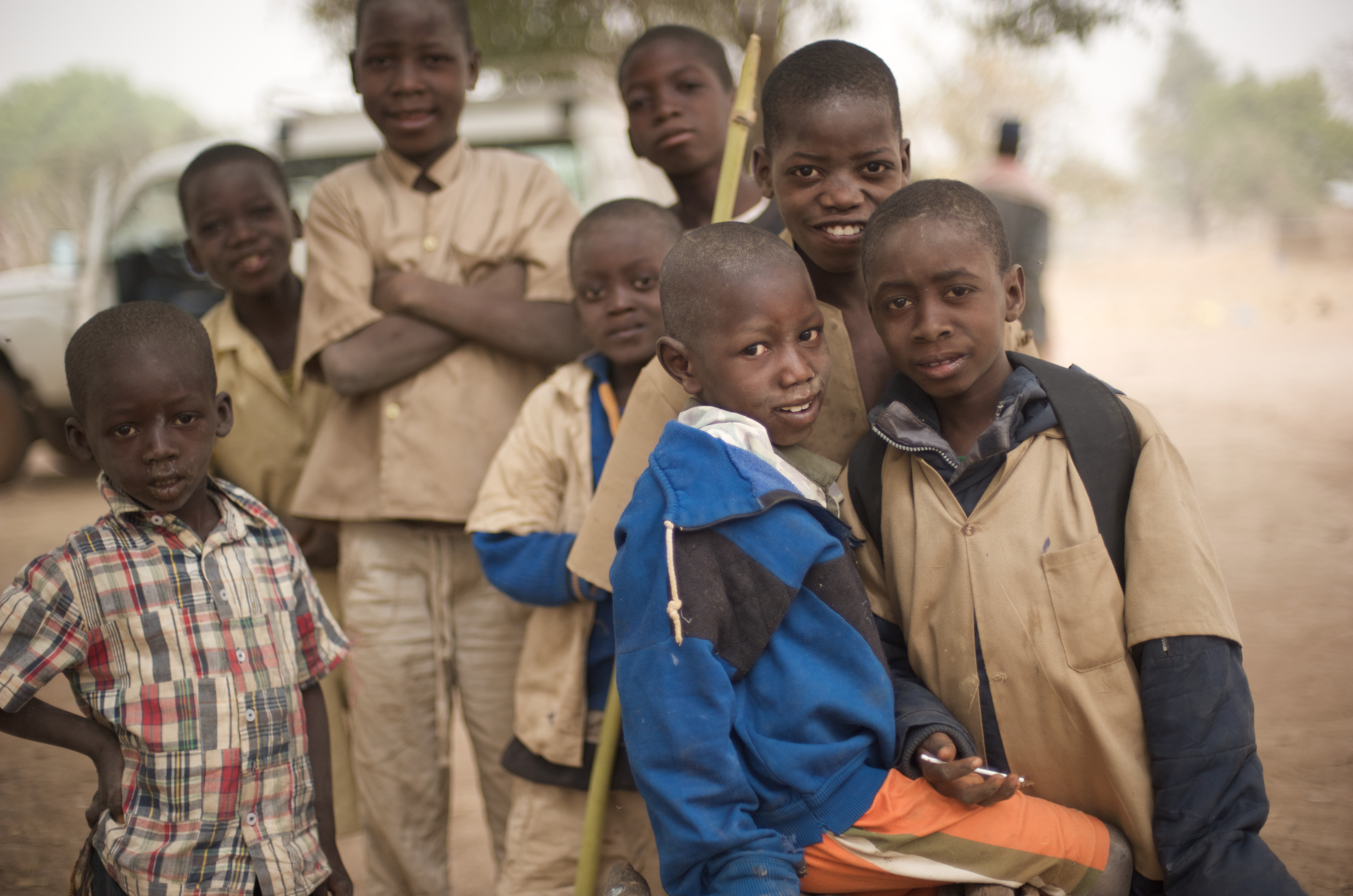 Children outside primary school in Moka, Equatorial-Guinea